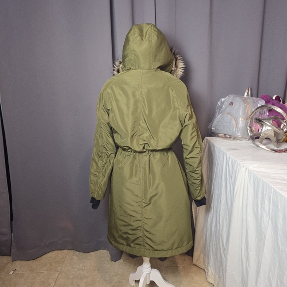 H&M Faux Fur Hooded Green Parka Coat Women’s S‎ Long Quilted Winter Jacket - Picture 6 of 16